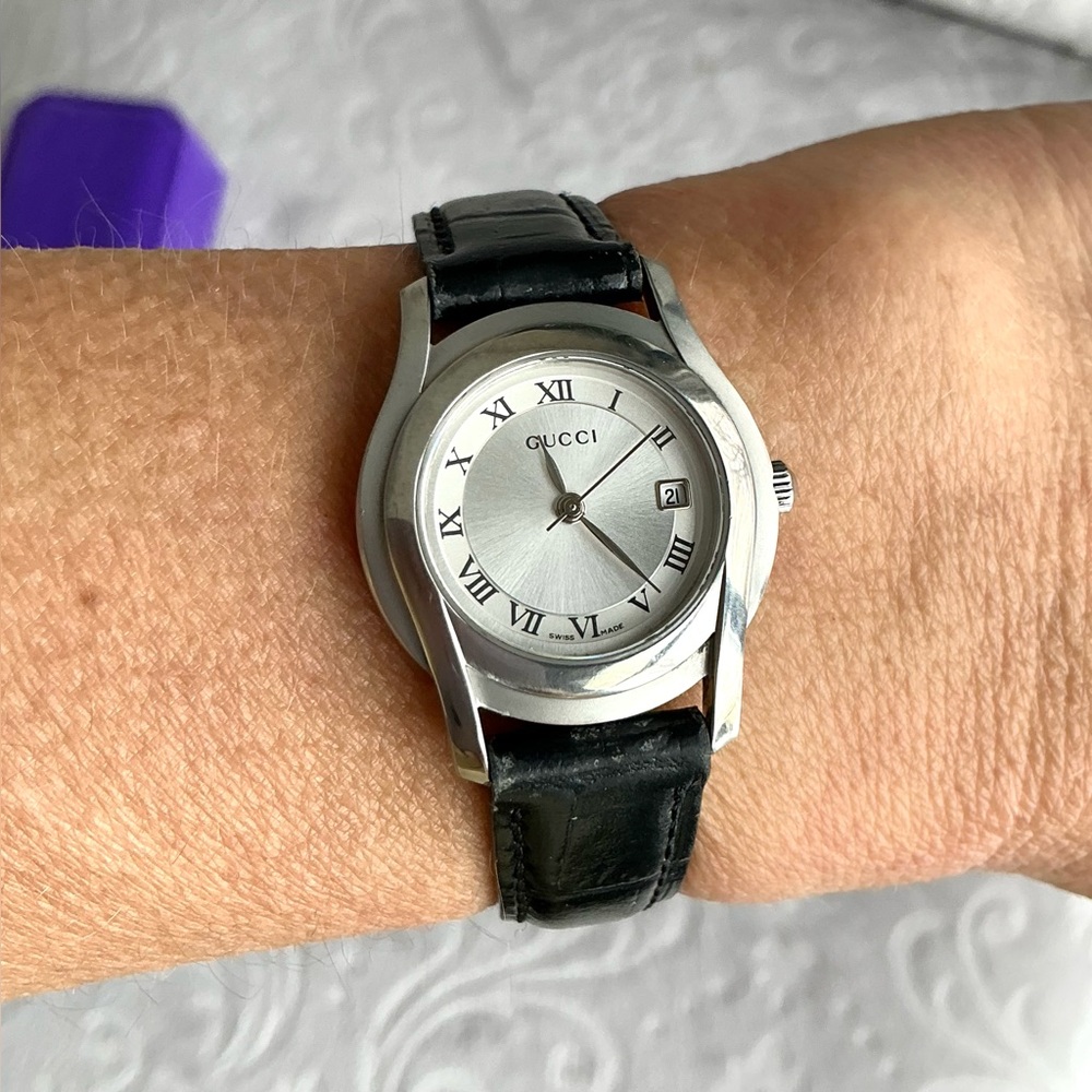Ladies AUTHENTIC GUCCI wristwatch 🌟🌟🌟